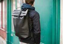 Comment porter le sac à dos avec style